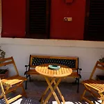 Mariella - Dream House With Garden Appartement